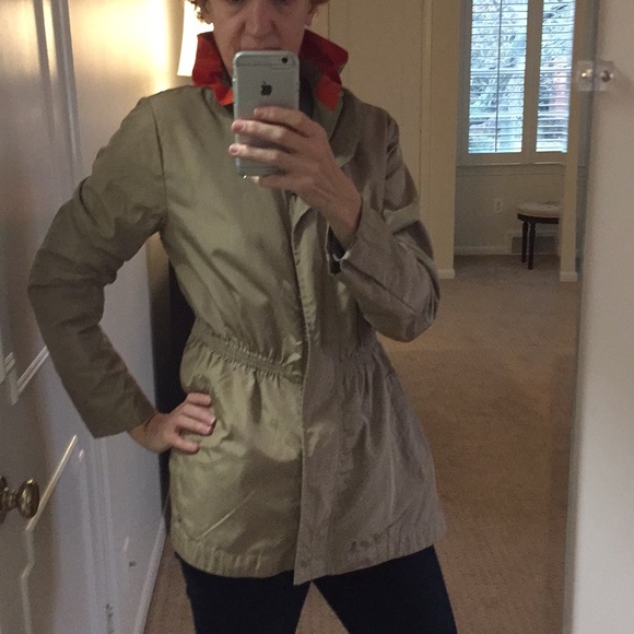 Luii ruffle collar raincoat - Picture 2 of 7